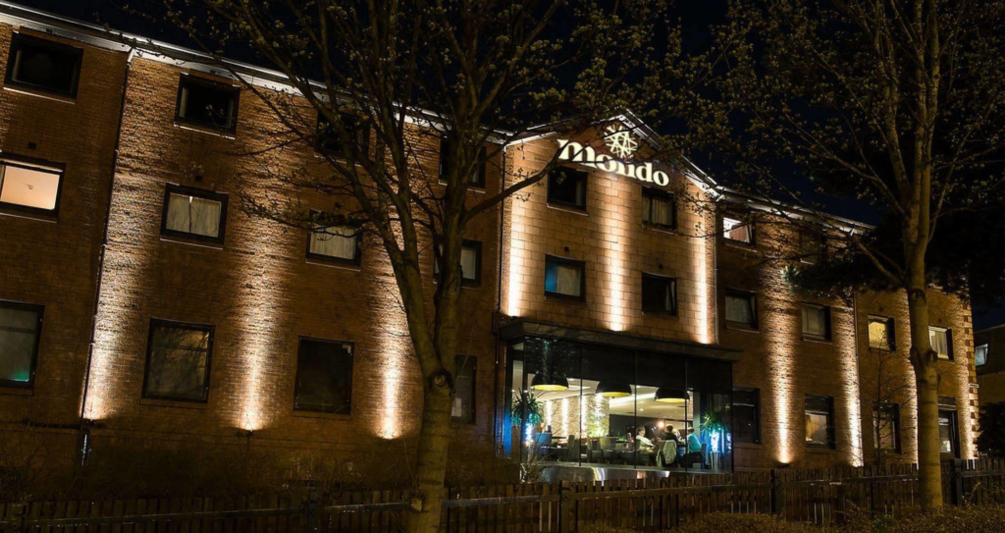 Mondo Hotel Котбридж Экстерьер фото